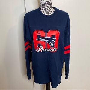 NFL Pro Line Size Medium Patriots Varsity Shirt